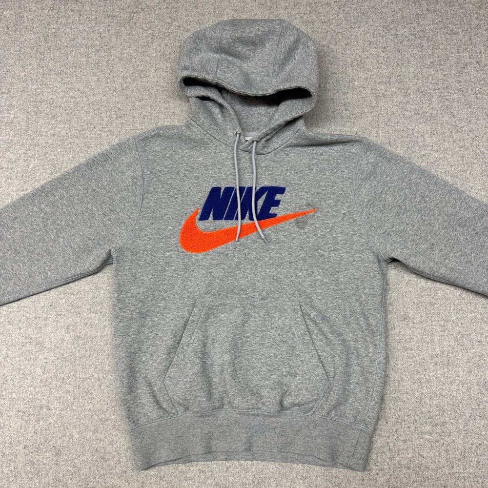 Nike | Pullover Hoodie | Small | Gray | Chenille Logo Patch Swoosh Sportswear